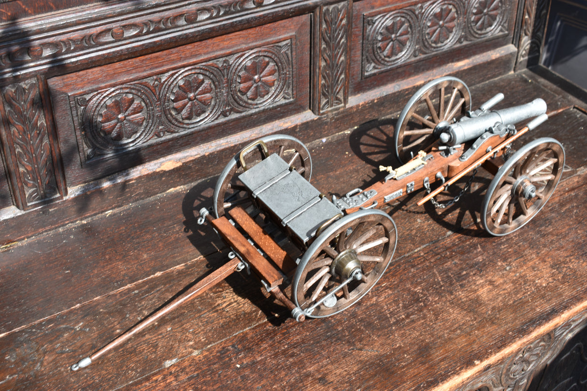 American Civil War Dahlgren Field Gun Model with Limber, 72cm