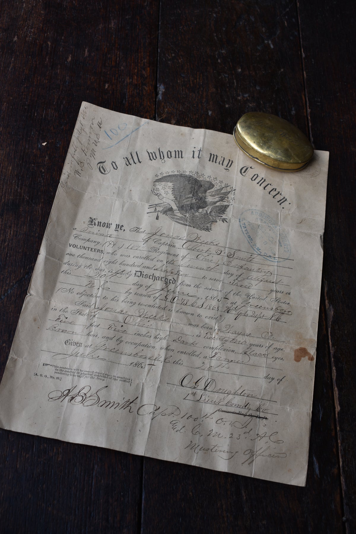 American Civil War 19th Century Oval Brass Snuff Box & Discharge Paper of Private Jonas Weeks